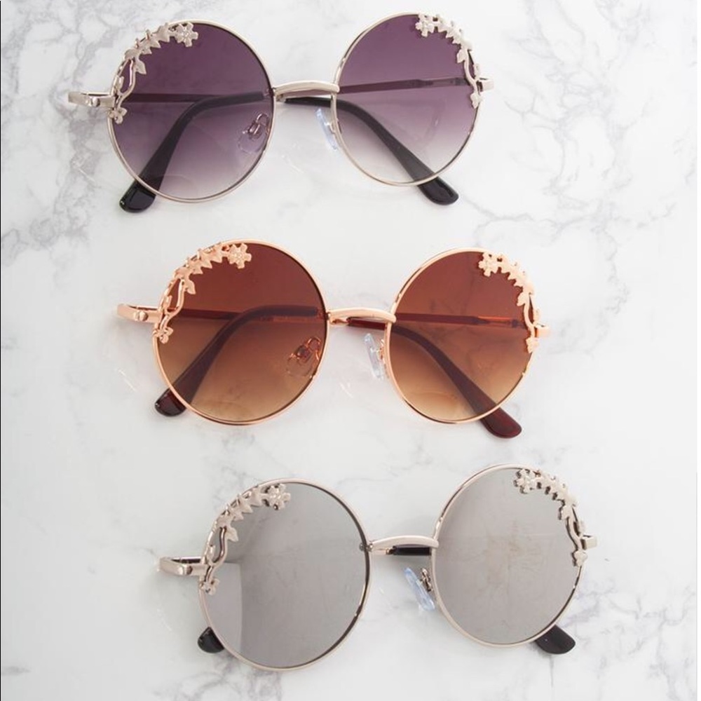 Round Flower Trim Circle Sunglasses